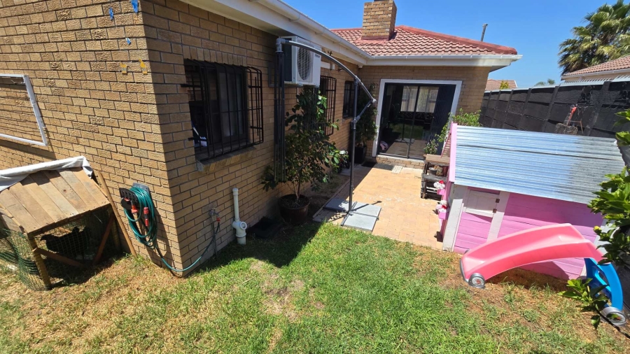 3 Bedroom Property for Sale in Brackenfell South Western Cape
